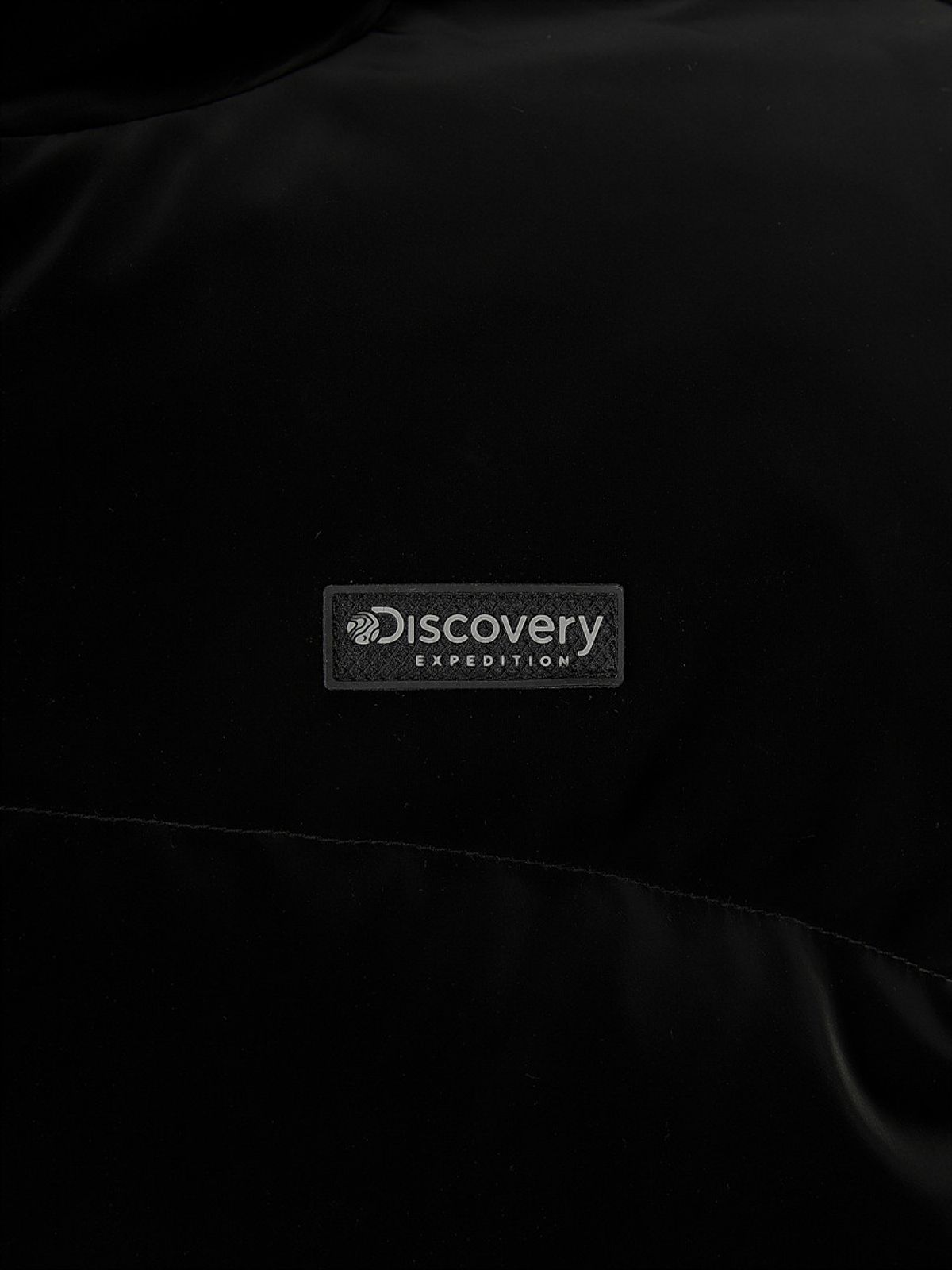 디스커버리 익스페디션(DISCOVERY EXPEDITION) 여성 헤이니 글로우 다운 숏패딩 (Neon Black)