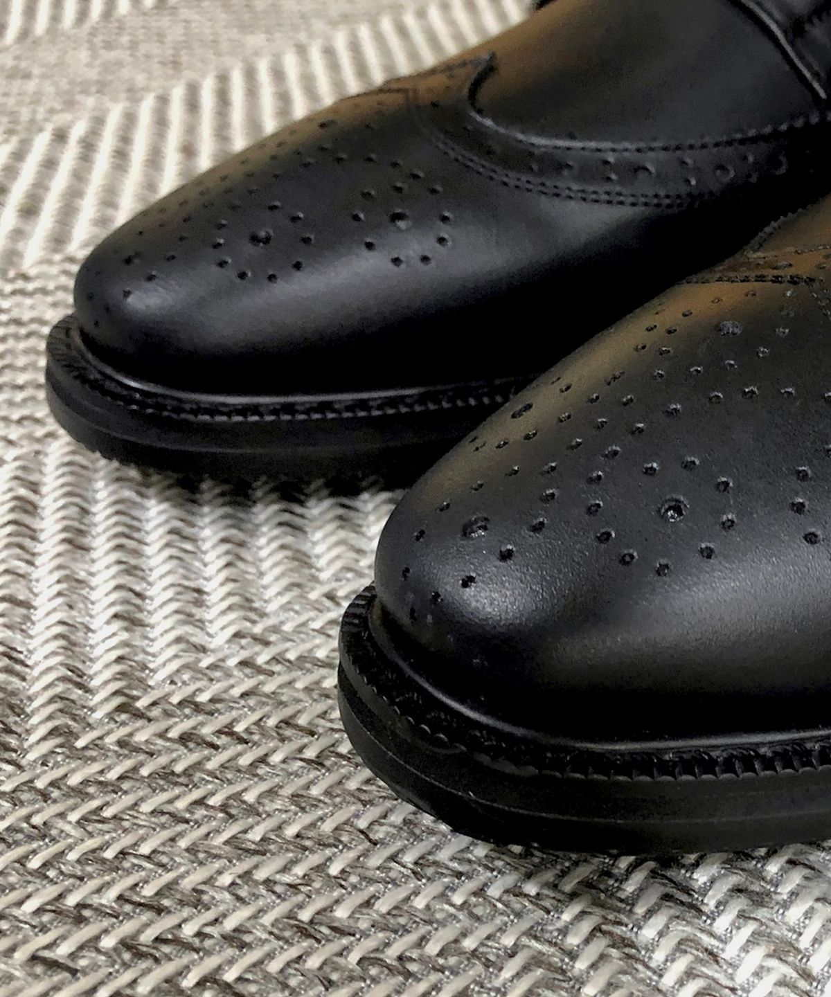 조앤슈(JOENSHOE) 던킨 클래식 더블 몽크스트랩 매트블랙