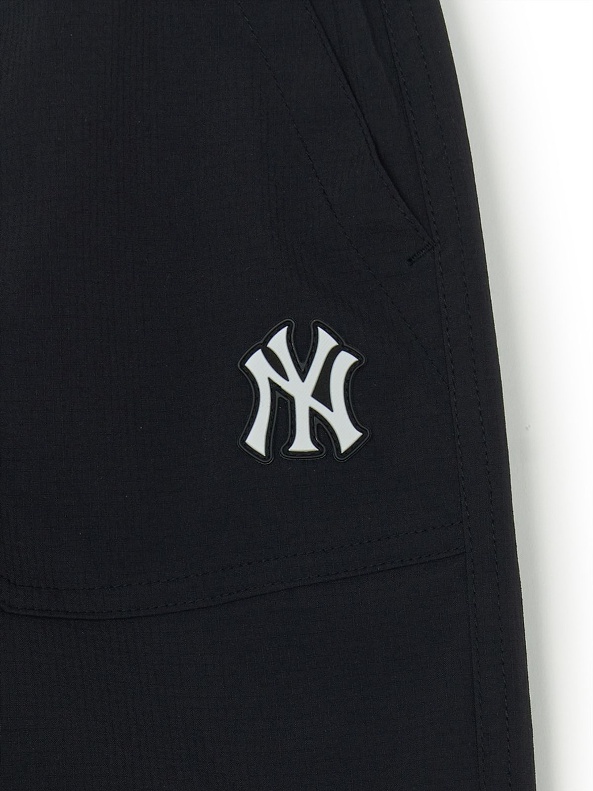 엠엘비 키즈(MLB KIDS) 아웃도어 벌룬핏 화섬팬츠 NY (Black)