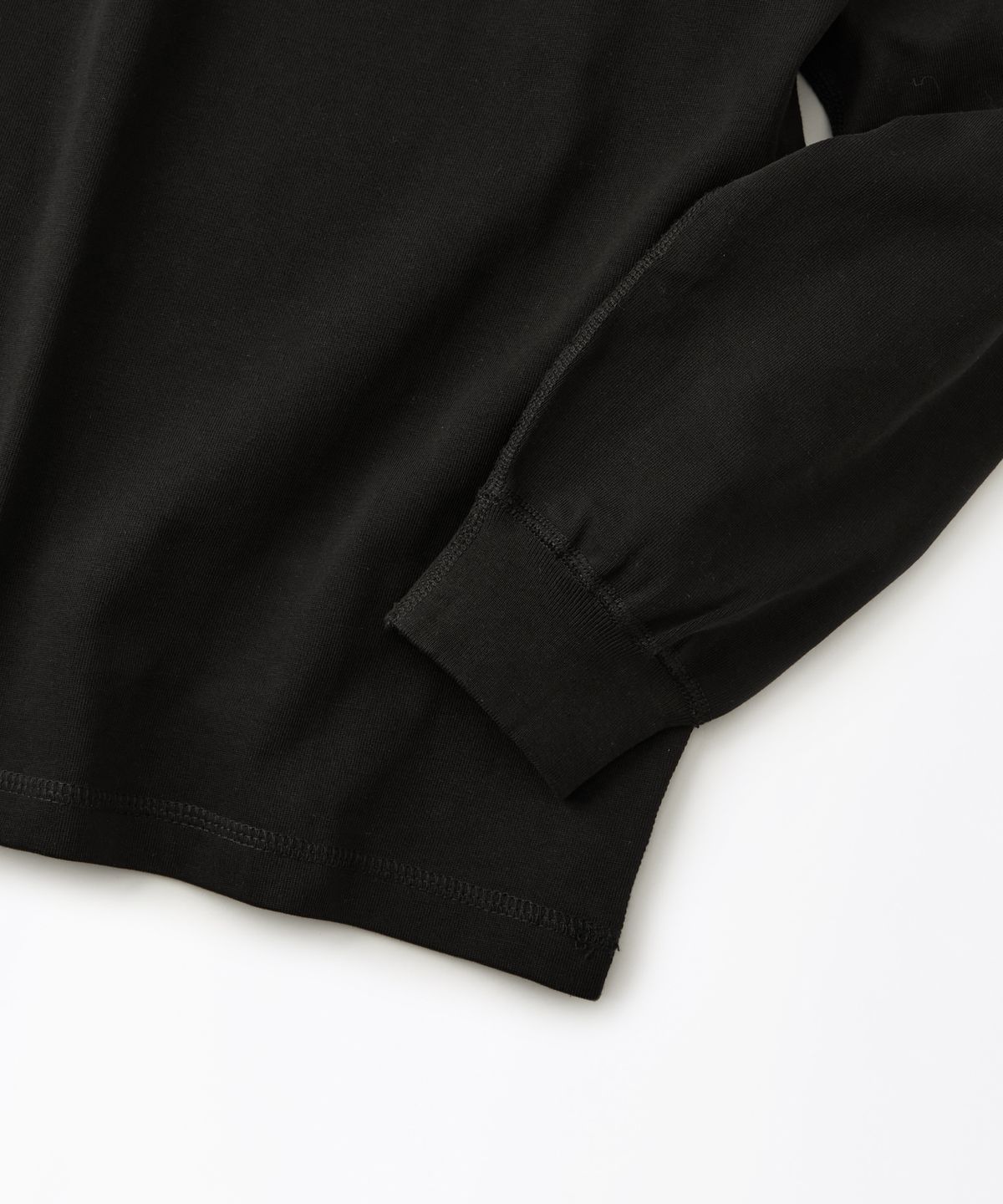 아웃스탠딩(OUTSTANDING) HENLEY NECK LONG SLEEVE TEE_BLACK