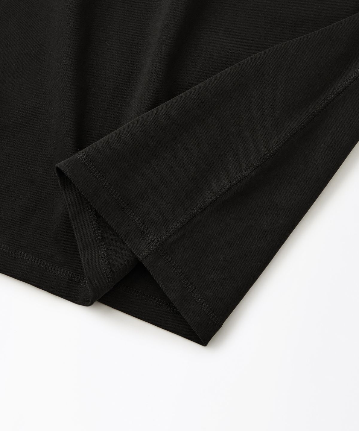아웃스탠딩(OUTSTANDING) HENLEY NECK LONG SLEEVE TEE_BLACK