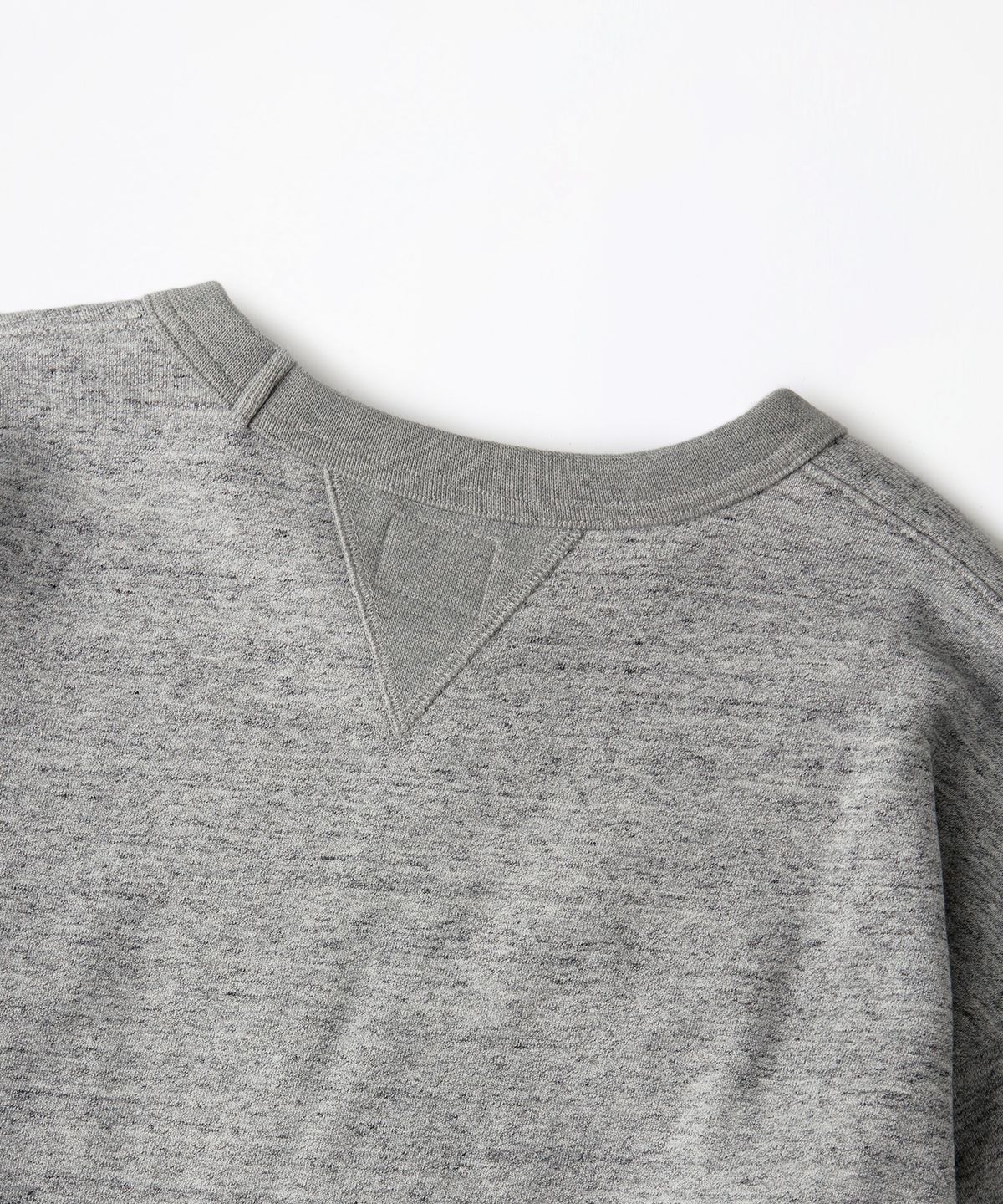 아웃스탠딩(OUTSTANDING) AUTHENTIC COMFORT SWEAT_HEATHER GRAY