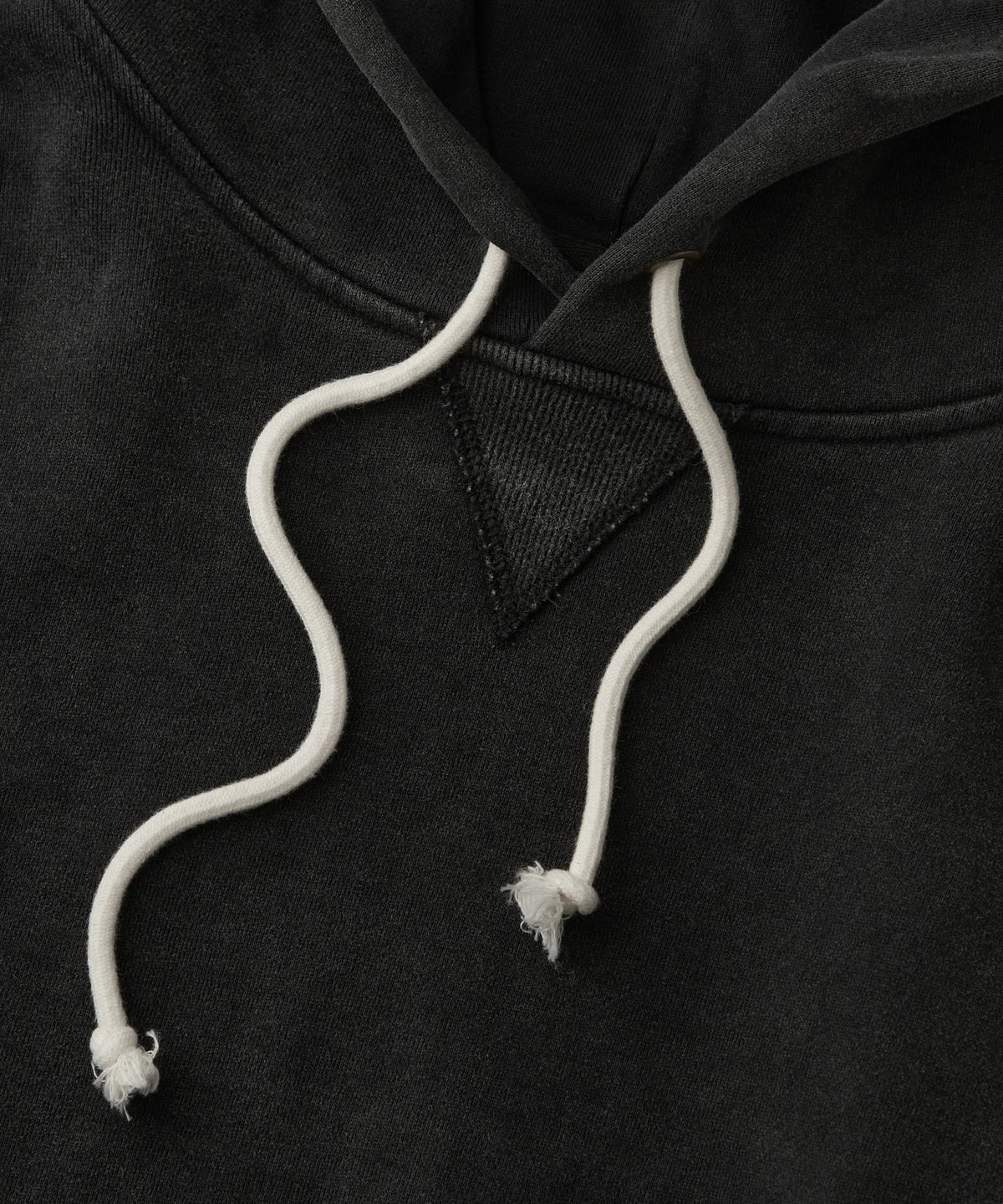 아웃스탠딩(OUTSTANDING) AUTHENTIC COMFORT HOOD SWEAT_VINTAGE CHARCOAL