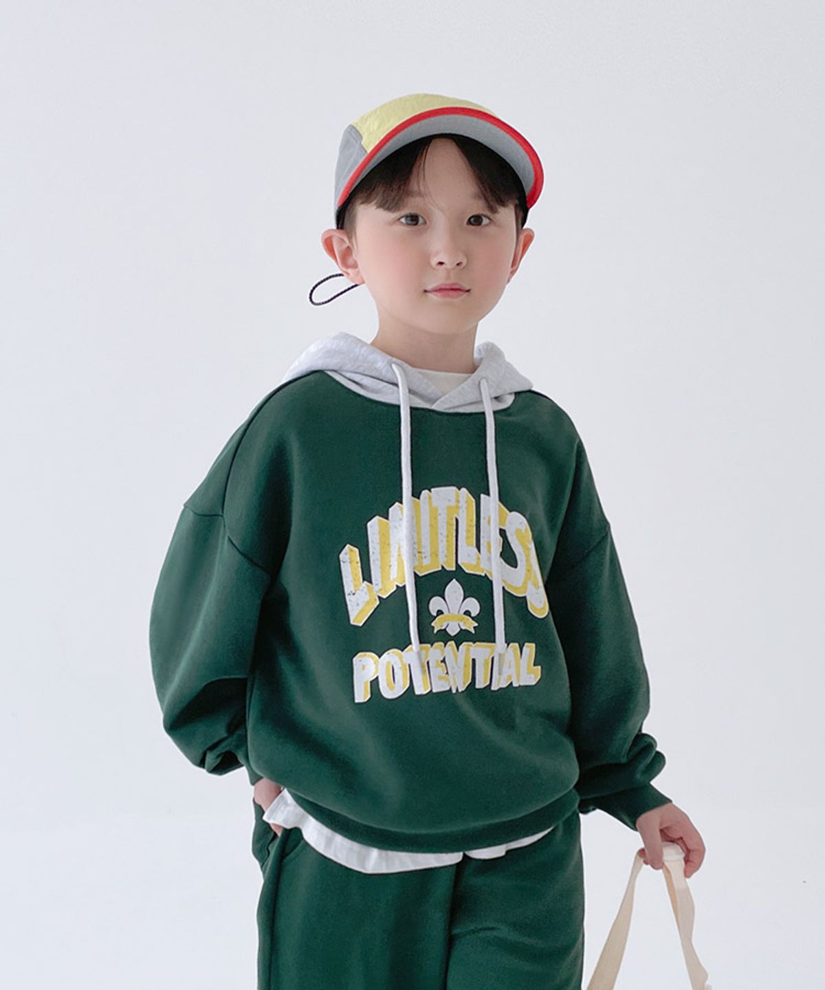 베리클로젯(BERRYCLOSET) 포텐셜 후드 상하세트