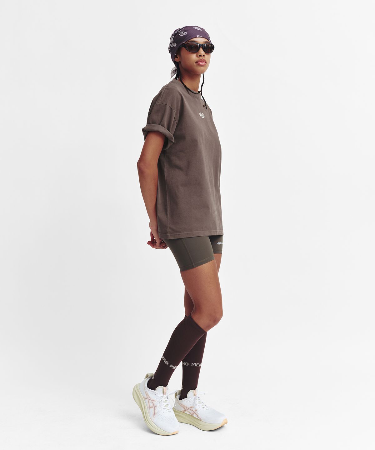 미나수(MENASOO) 275g Heavy Cotton Circle Hearttrack Pigment T Shirt_Brown