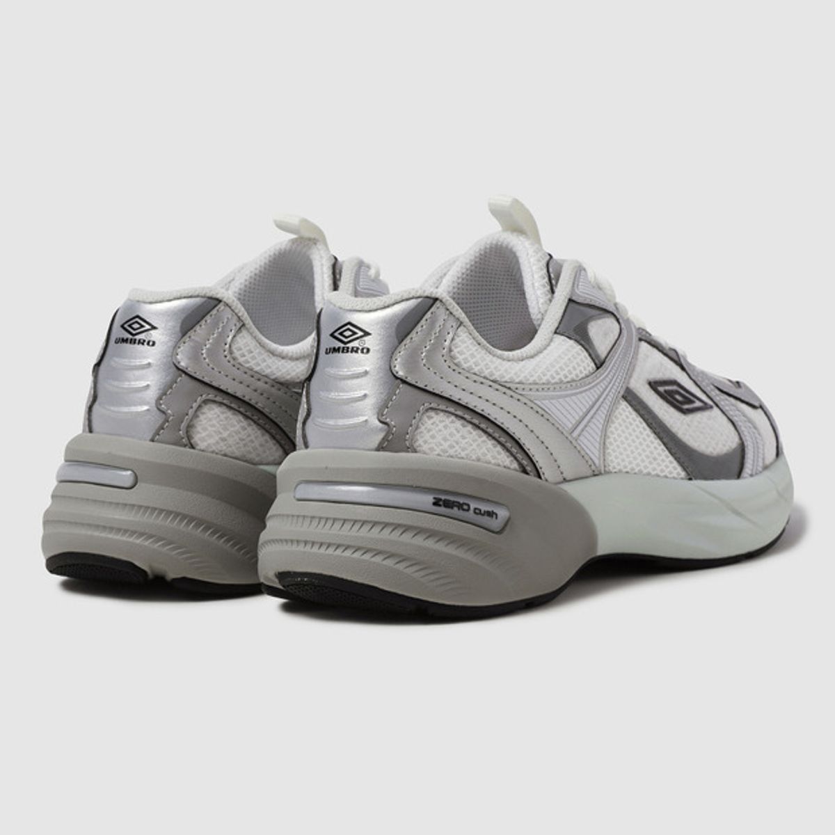 엄브로(UMBRO) POST RUN- MESH (포스트런- 메쉬) 화이트 그레이(UQ323CTP70)