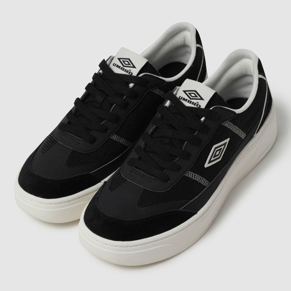 엄브로(UMBRO) MELLI PLATFORM (멜리 플랫폼) 블랙(UQ323CCU70)