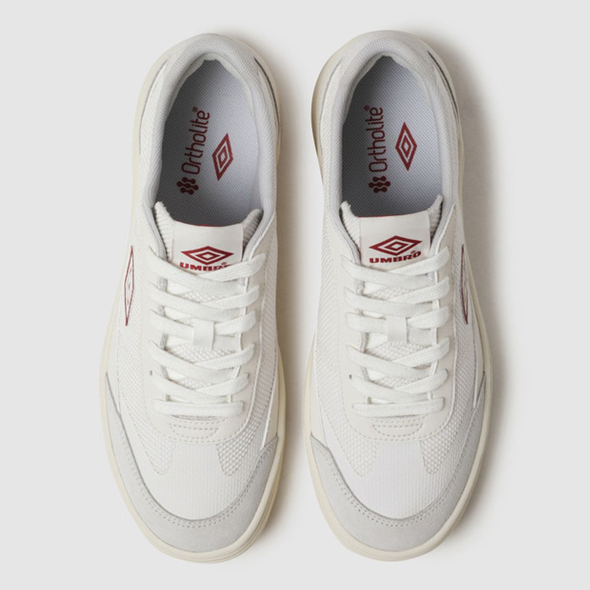 엄브로(UMBRO) MELLI PLATFORM (멜리 플랫폼) 아이보리(UQ323CCU70)