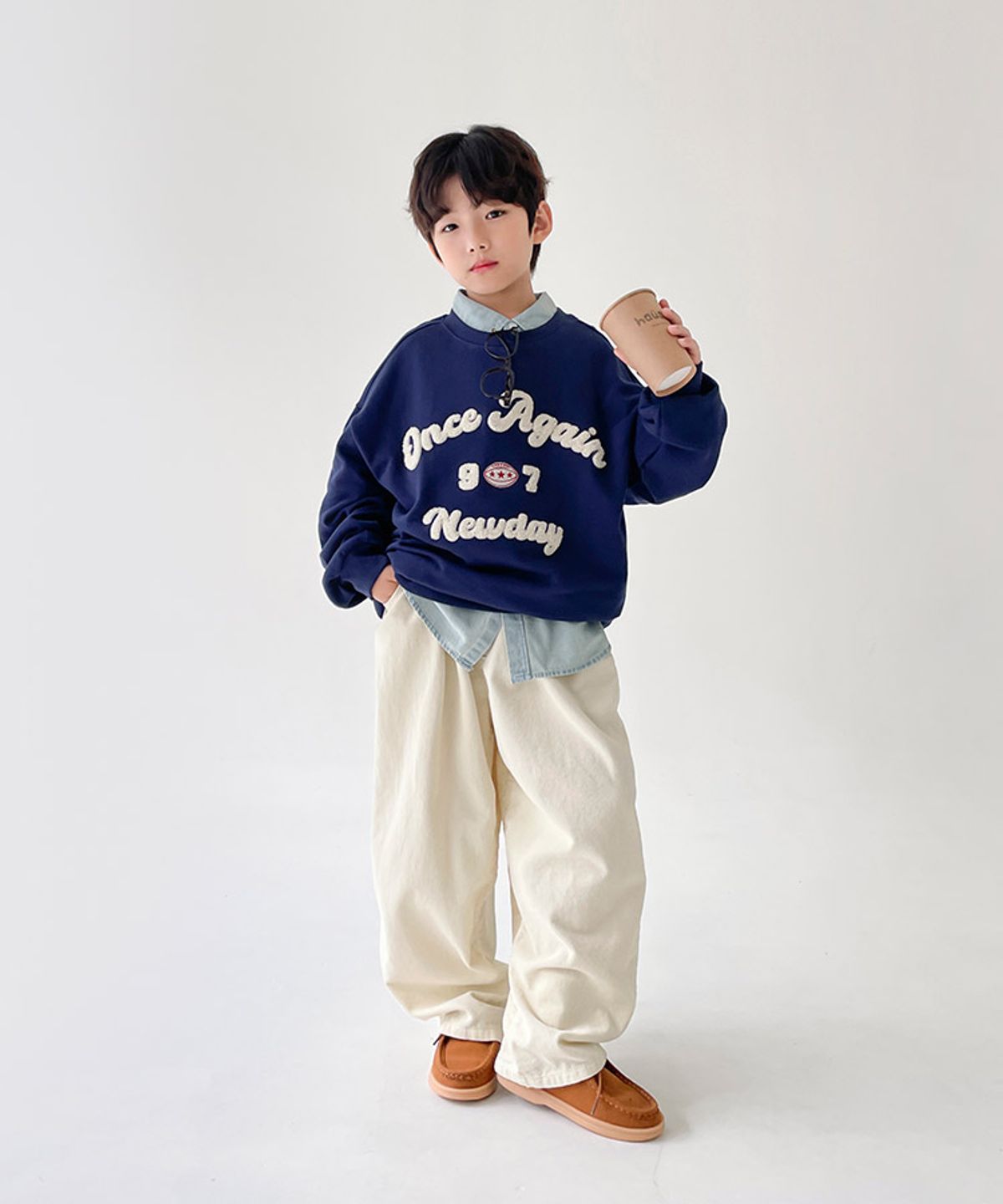 베리클로젯(BERRYCLOSET) 어게인 보이 맨투맨