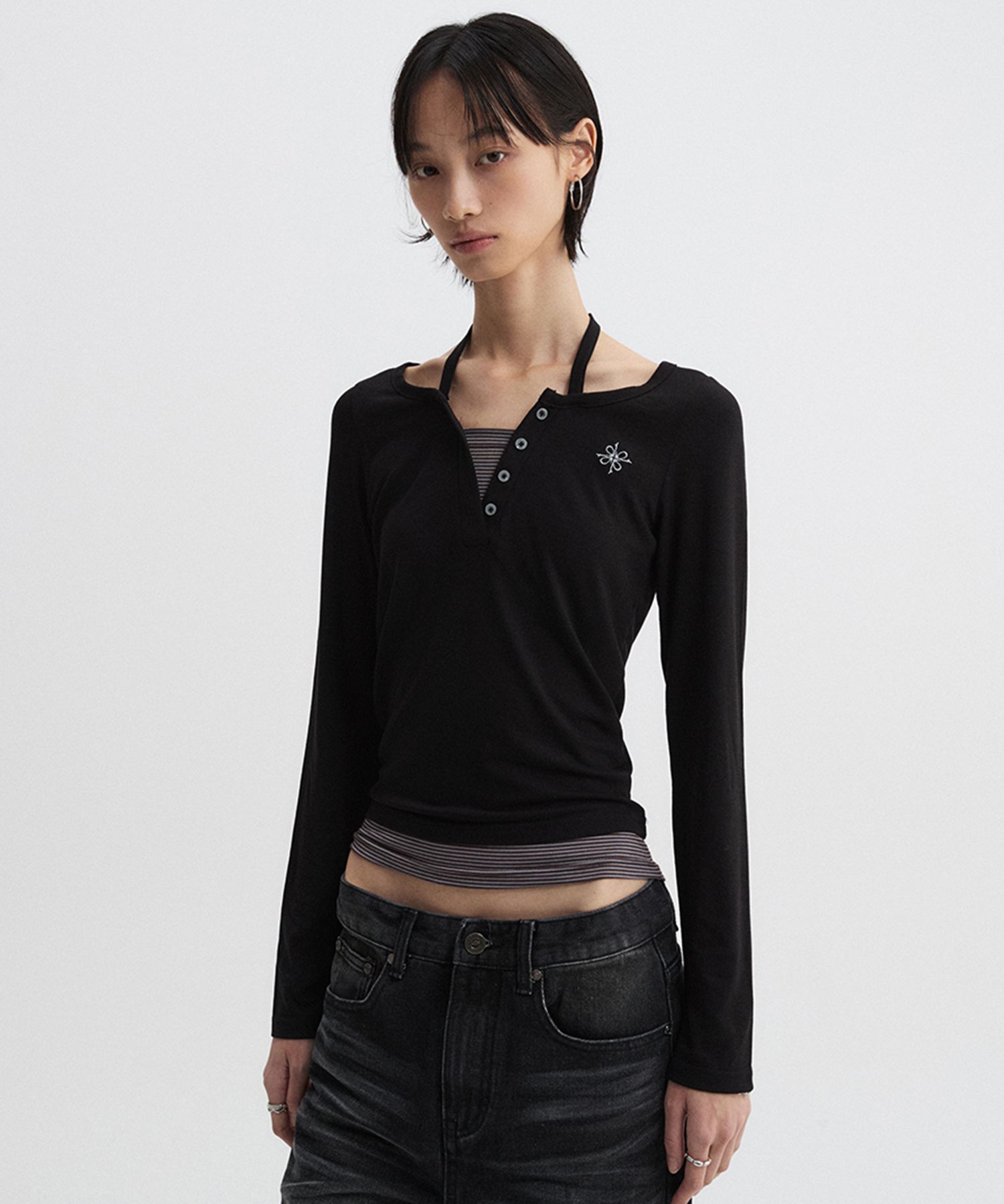 MUSINSA公式 | DNSR WOMEN レイヤードヘンリーネックロングスリーブ 