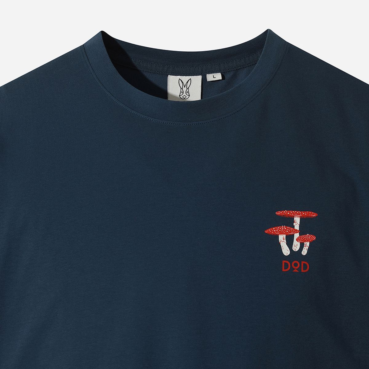 디오디(DOD) 키노코 마을 그래픽 반팔 티셔츠(NAVY)