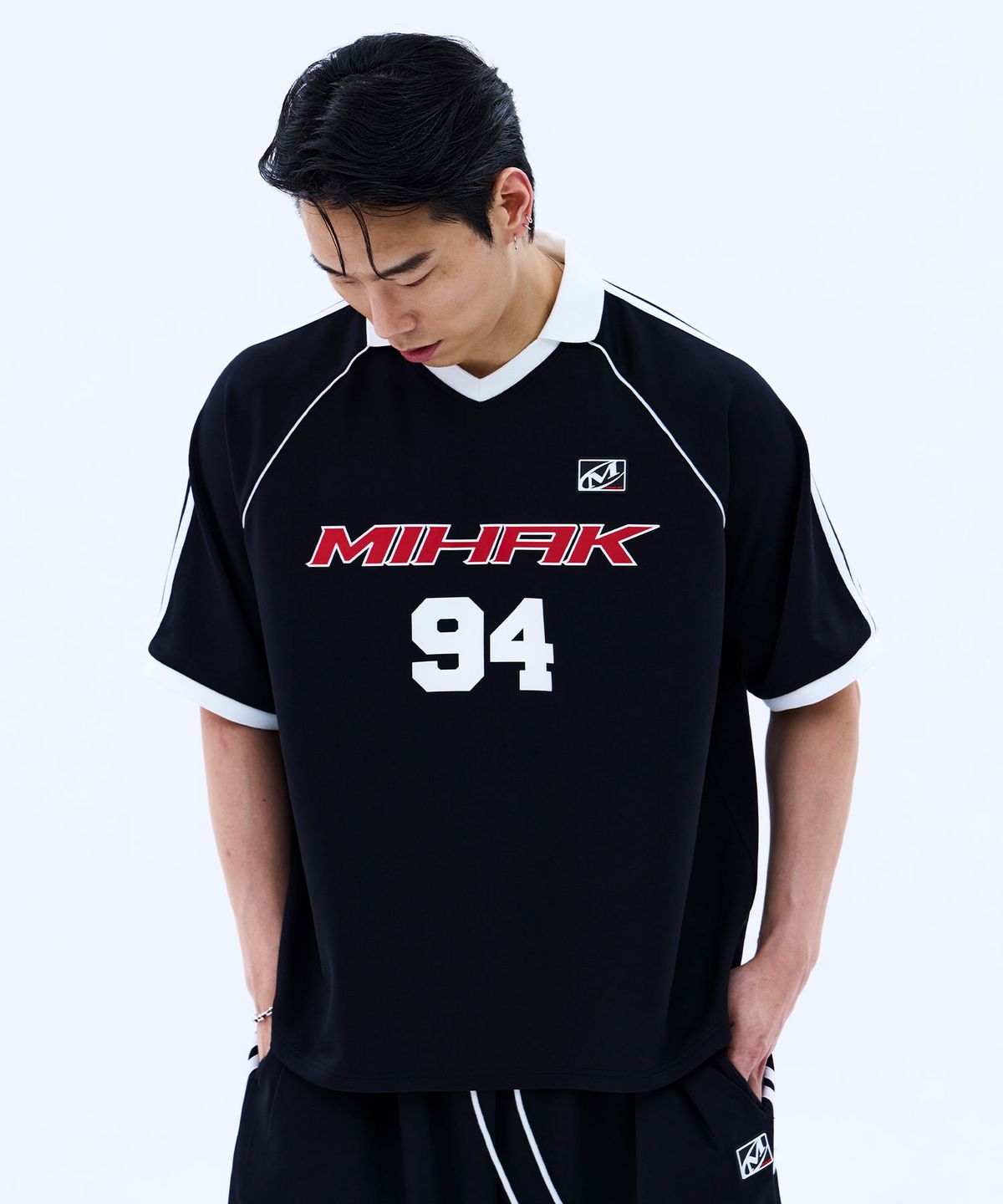 미학(MIHAK) 94 풋볼 저지 티셔츠 (BLACK)