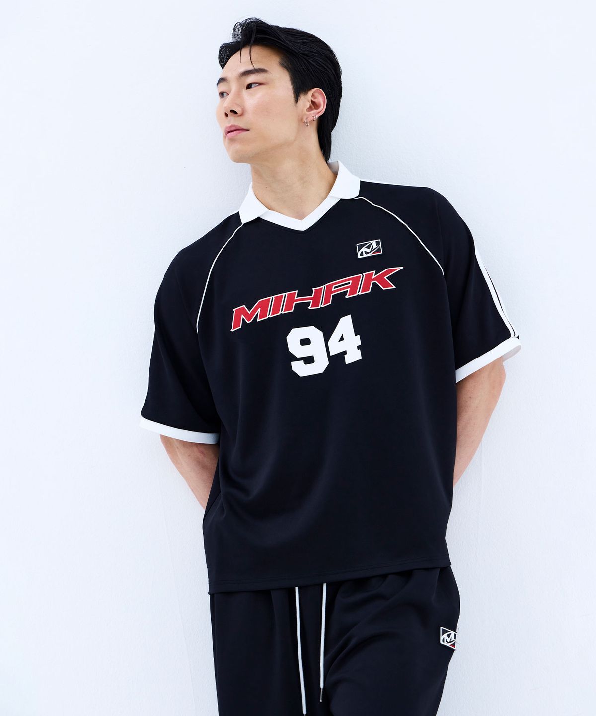 미학(MIHAK) 94 풋볼 저지 티셔츠 (BLACK)