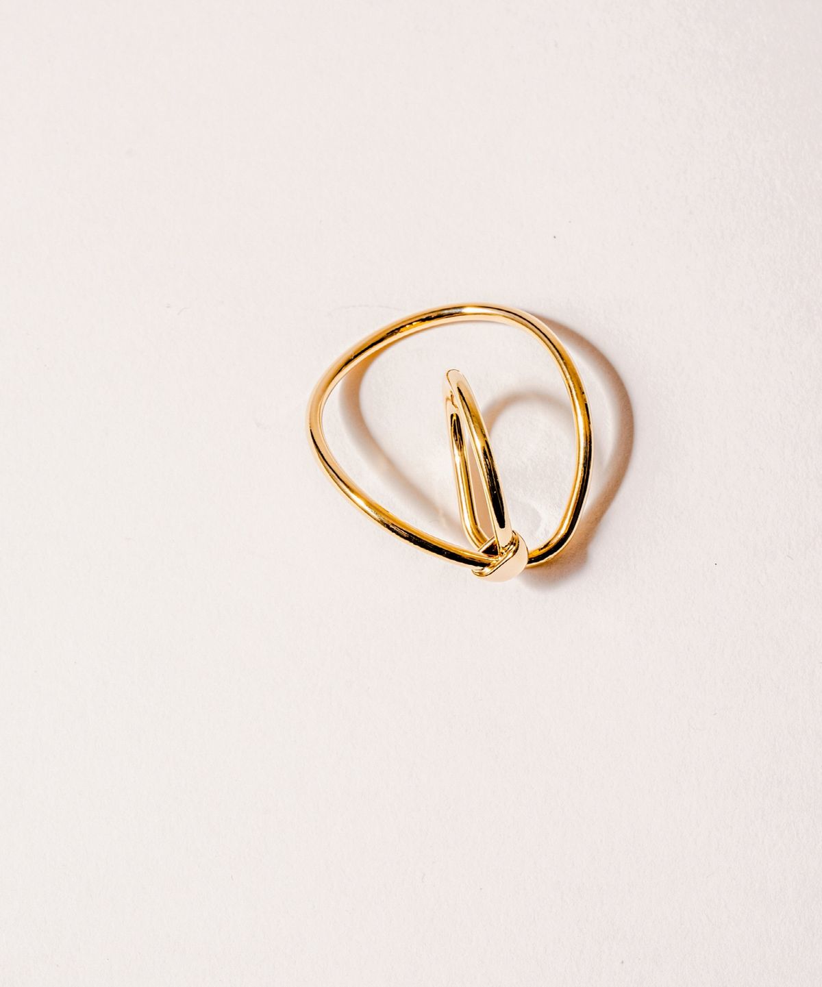 노비스도쿄(NOVICE TOKYO) 후프 이어 커프 Hoop Ear Cuff / Gold