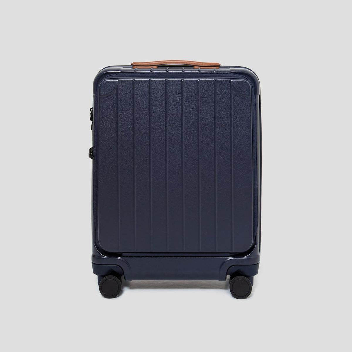 빈폴 액세서리(BEANPOLE ACCESSORY) 어웨이 앞포켓 캐리어 20인치  네이비