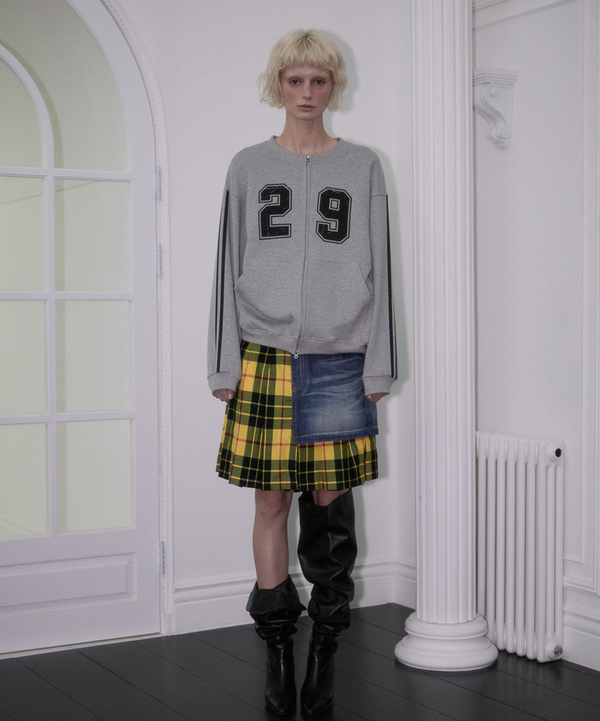 로제프란츠(ROSEFRANTZ) Star Track Sweat Zip-up [Gray]