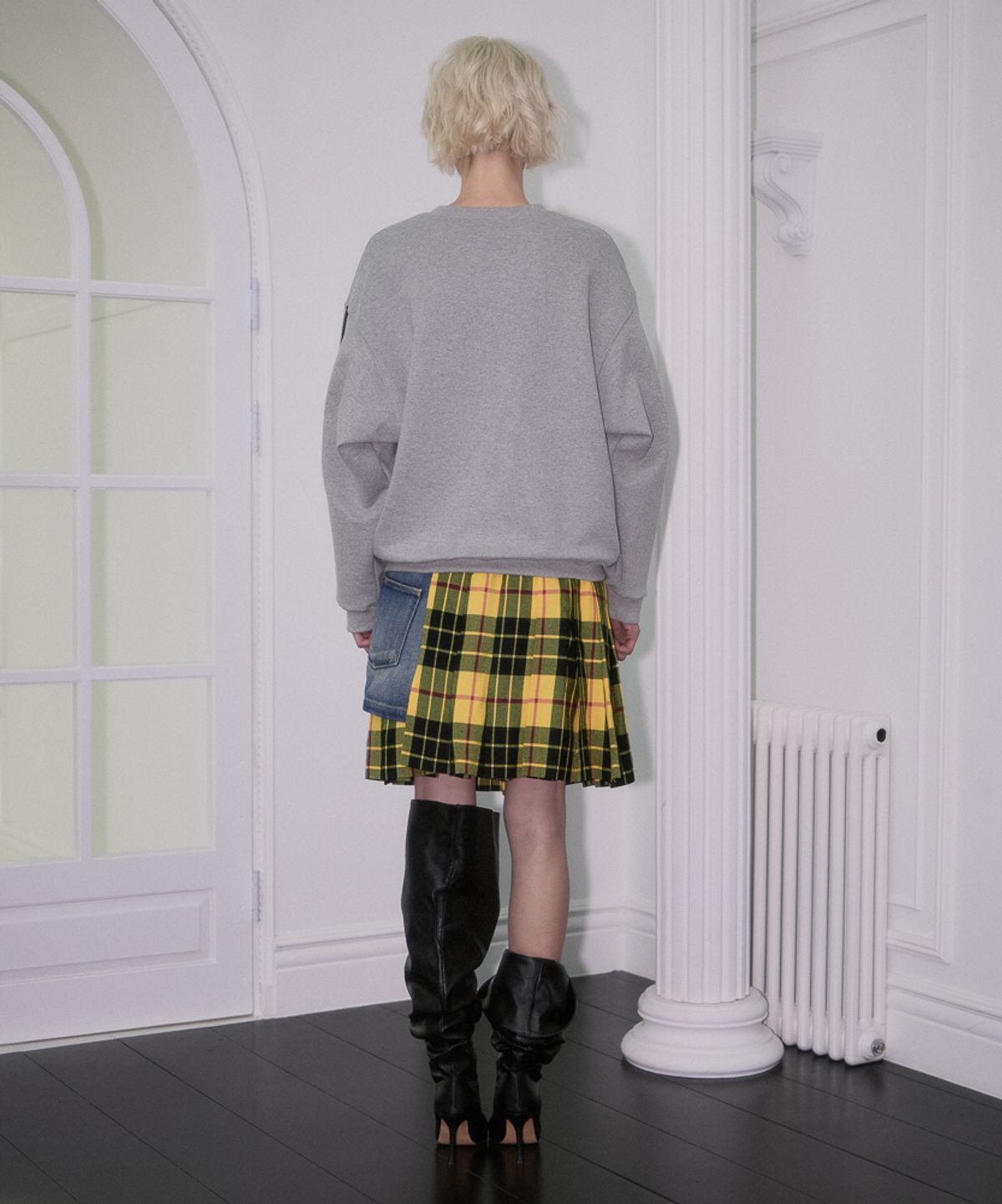 로제프란츠(ROSEFRANTZ) Star Track Sweat Zip-up [Gray]