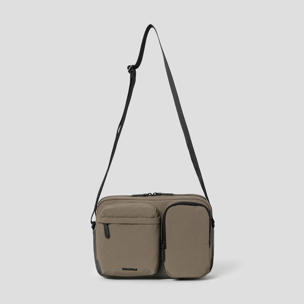 빈폴 액세서리(BEANPOLE ACCESSORY) 케이프 가로 메신저백  브라운