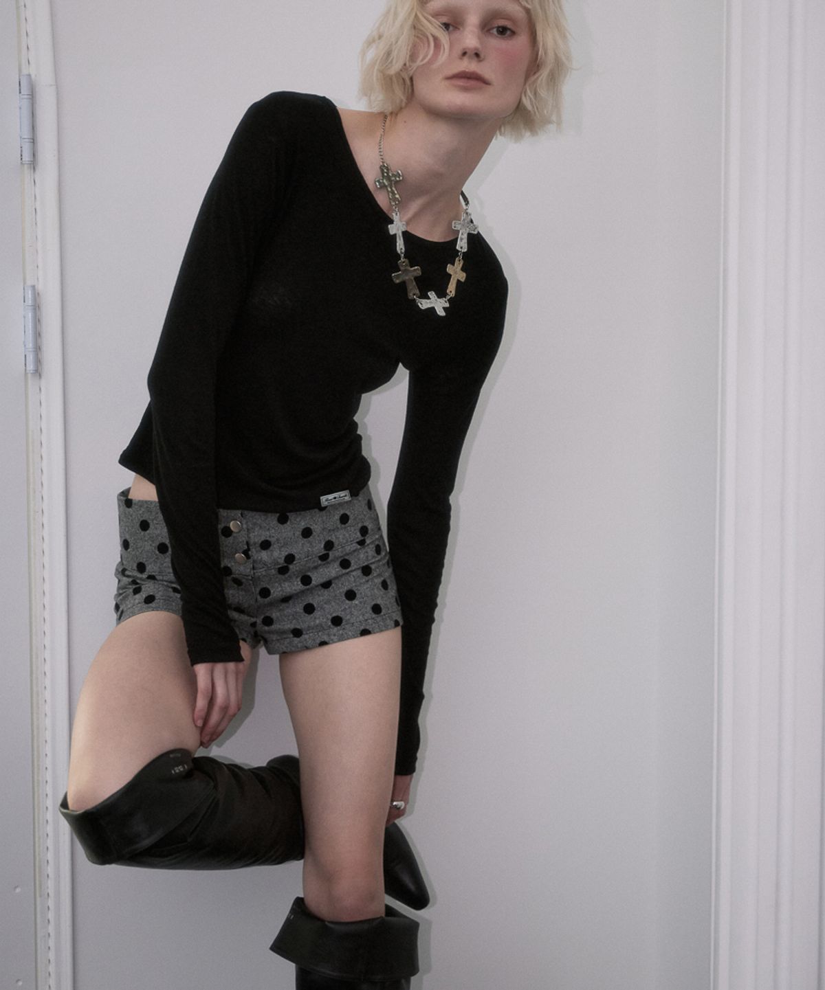 로제프란츠(ROSEFRANTZ) Essential Layered Long Sleeve [Black]