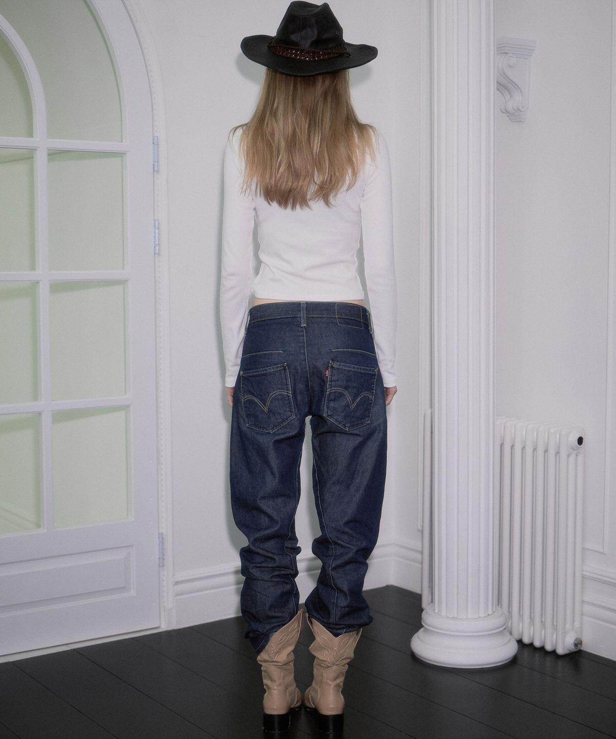 로제프란츠(ROSEFRANTZ) Side Eyelet Long Sleeve [Ivory]