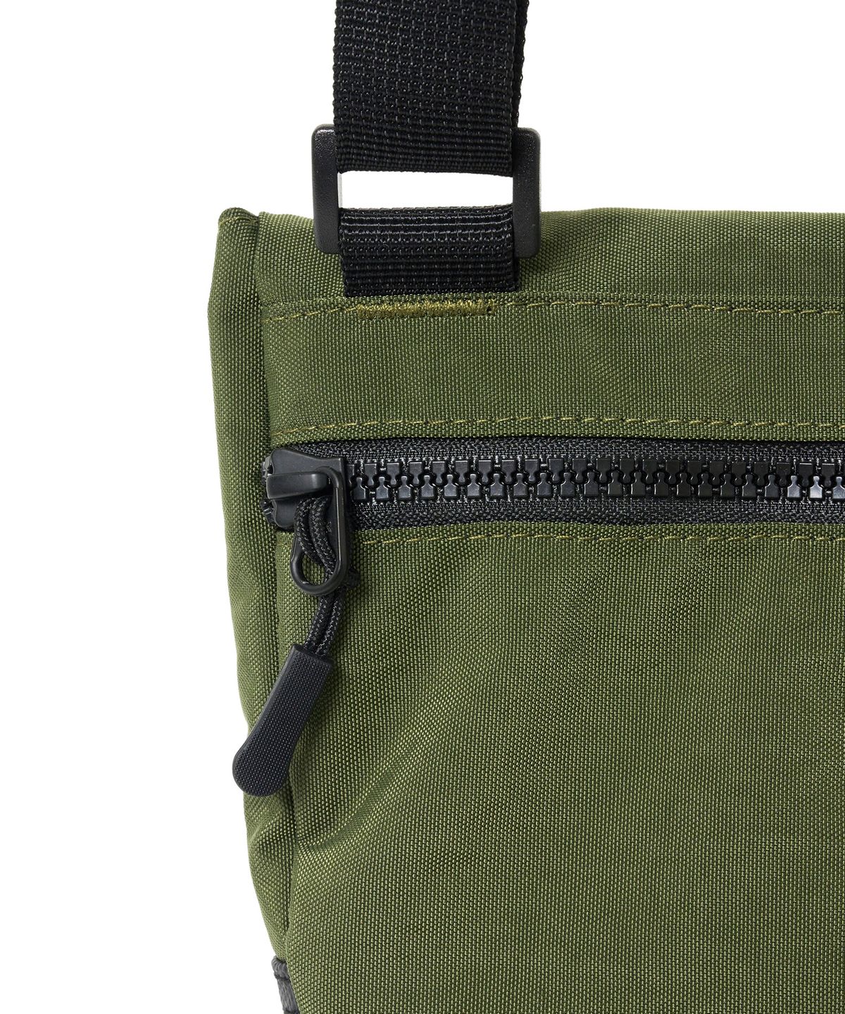 브라운브레스(BROWNBREATH) STRIVE MINI MESSENGER BAG - KHAKI