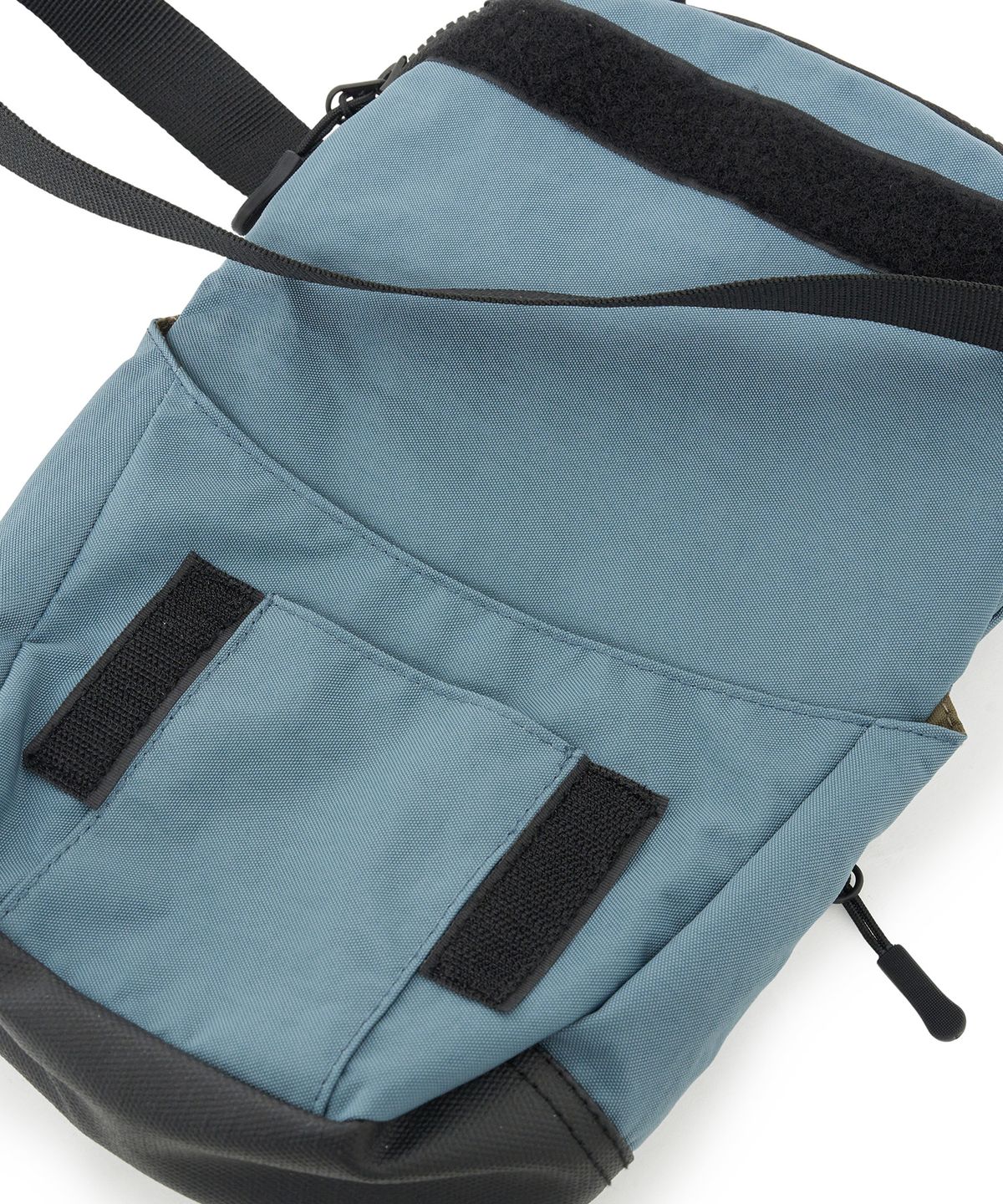 브라운브레스(BROWNBREATH) STRIVE MINI MESSENGER BAG - BLUE