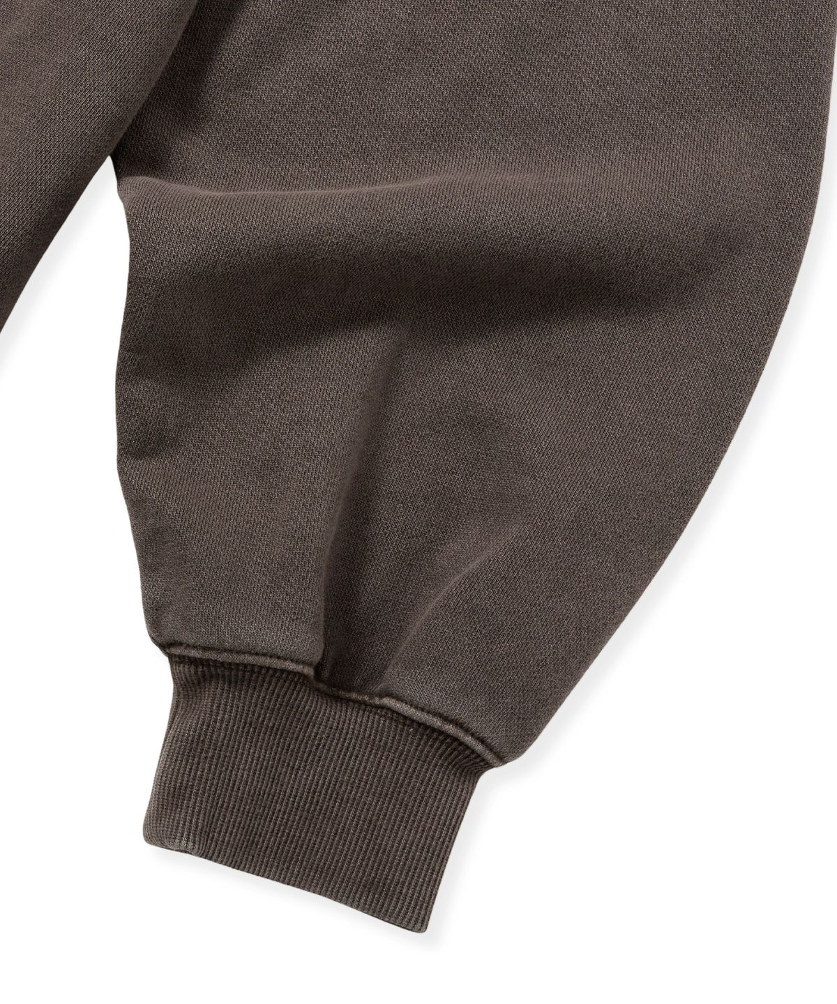 브라운브레스(BROWNBREATH) PIGMENT TAG HOODIE - BROWN