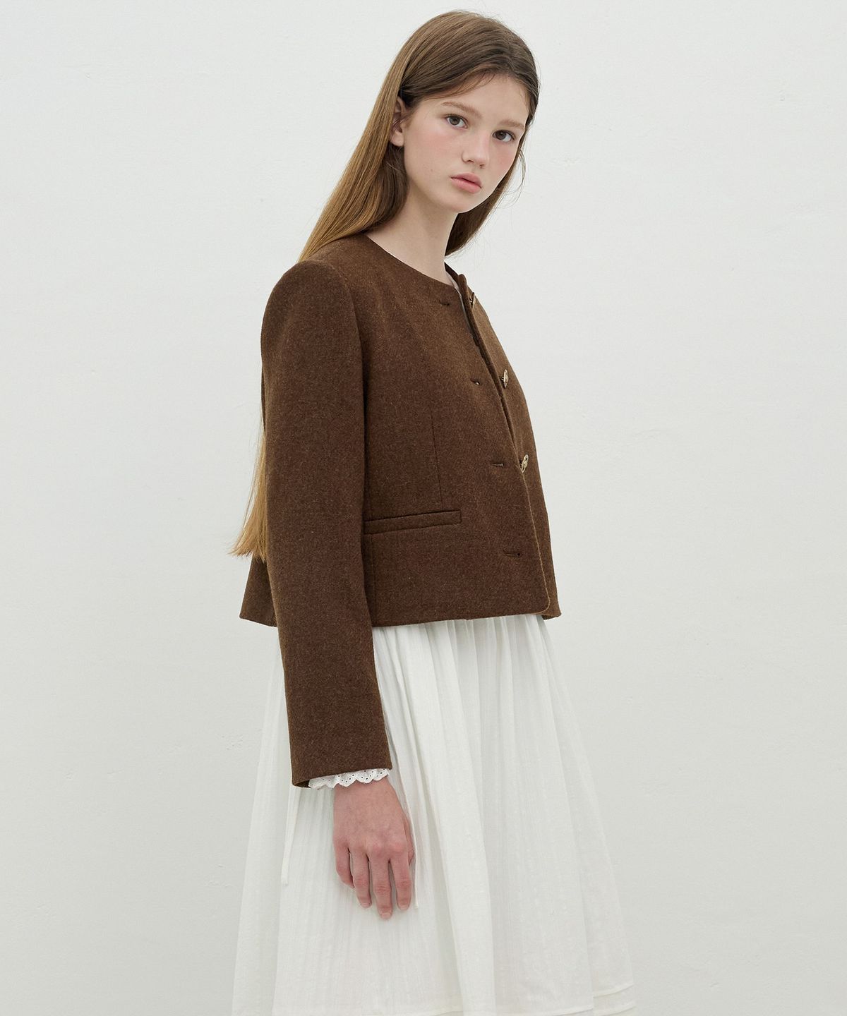 올리브 데 올리브(OLIVE DES OLIVE) 라운드넥 테이프 배색 트위드 울 자켓 OW5XJ8890