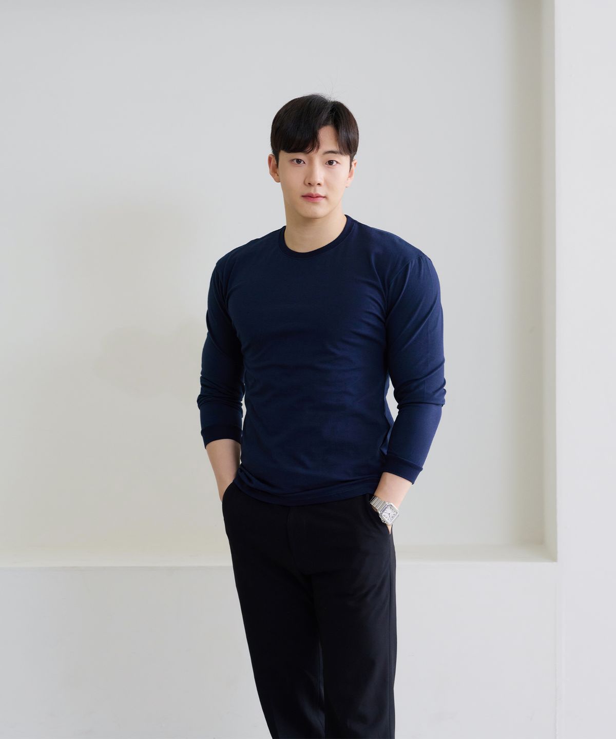 핵쿨남(HECKCOOLNAM) 어깨넓어보이는 남자 머슬핏 긴팔 라운드 티셔츠