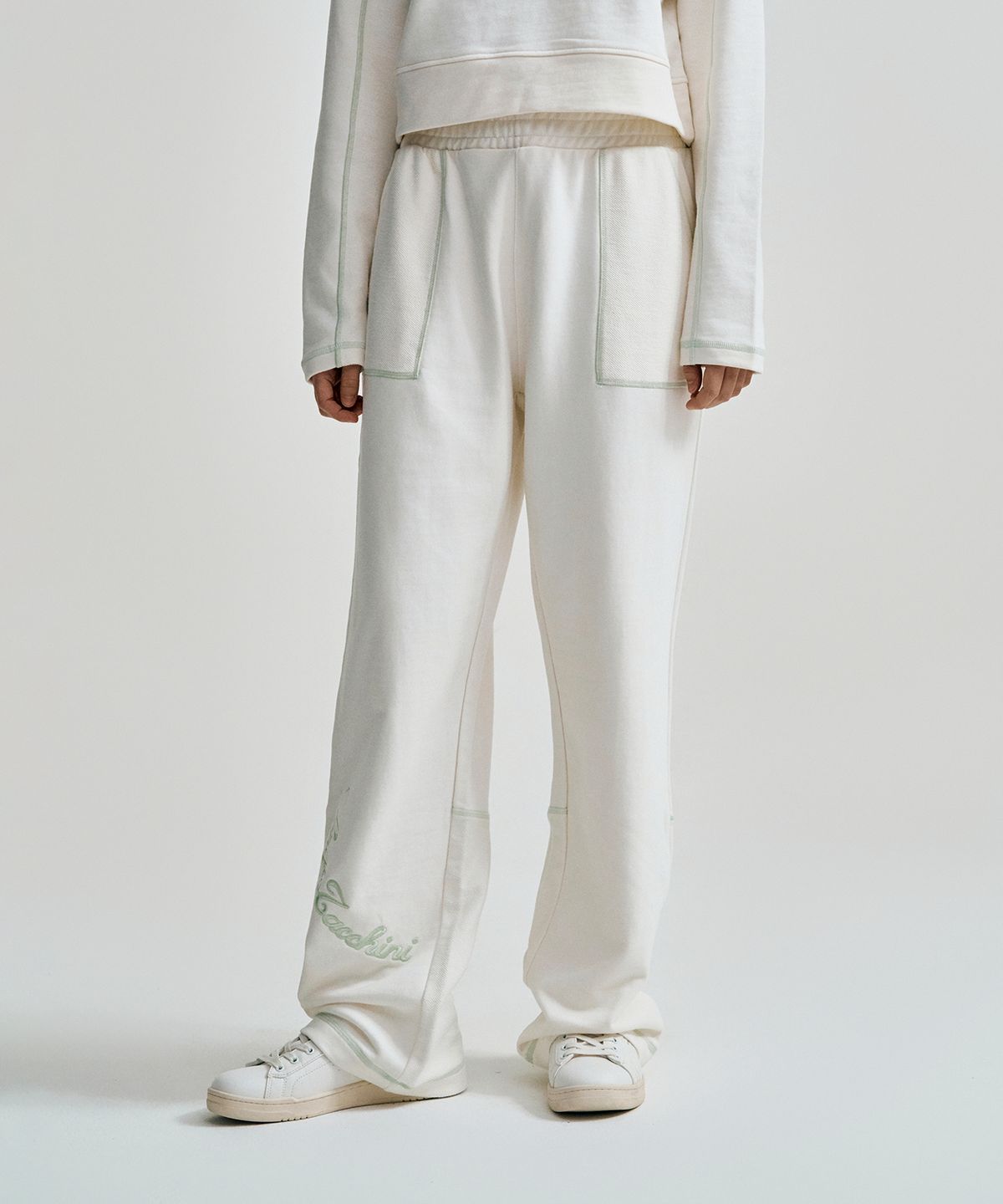 세르지오 타키니(SERGIO TACCHINI) W 그레타 릴렉스핏 스웻 팬츠 (Ivory)
