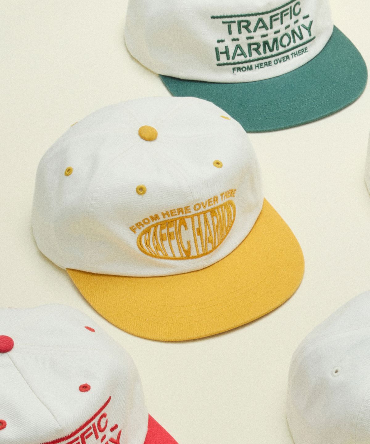 트래픽하모니(TRAFFIC HARMONY) ROUND LOGO TRUCKER HAT_YELLOW