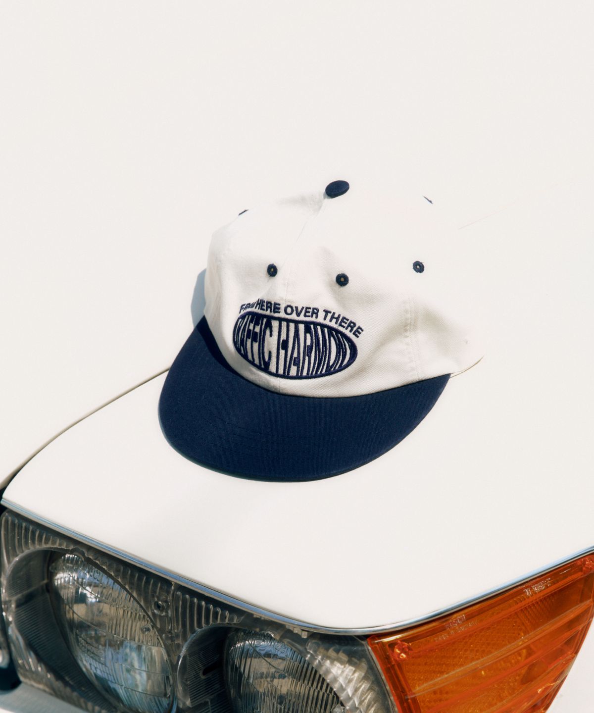 트래픽하모니(TRAFFIC HARMONY) ROUND LOGO TRUCKER HAT_NAVY