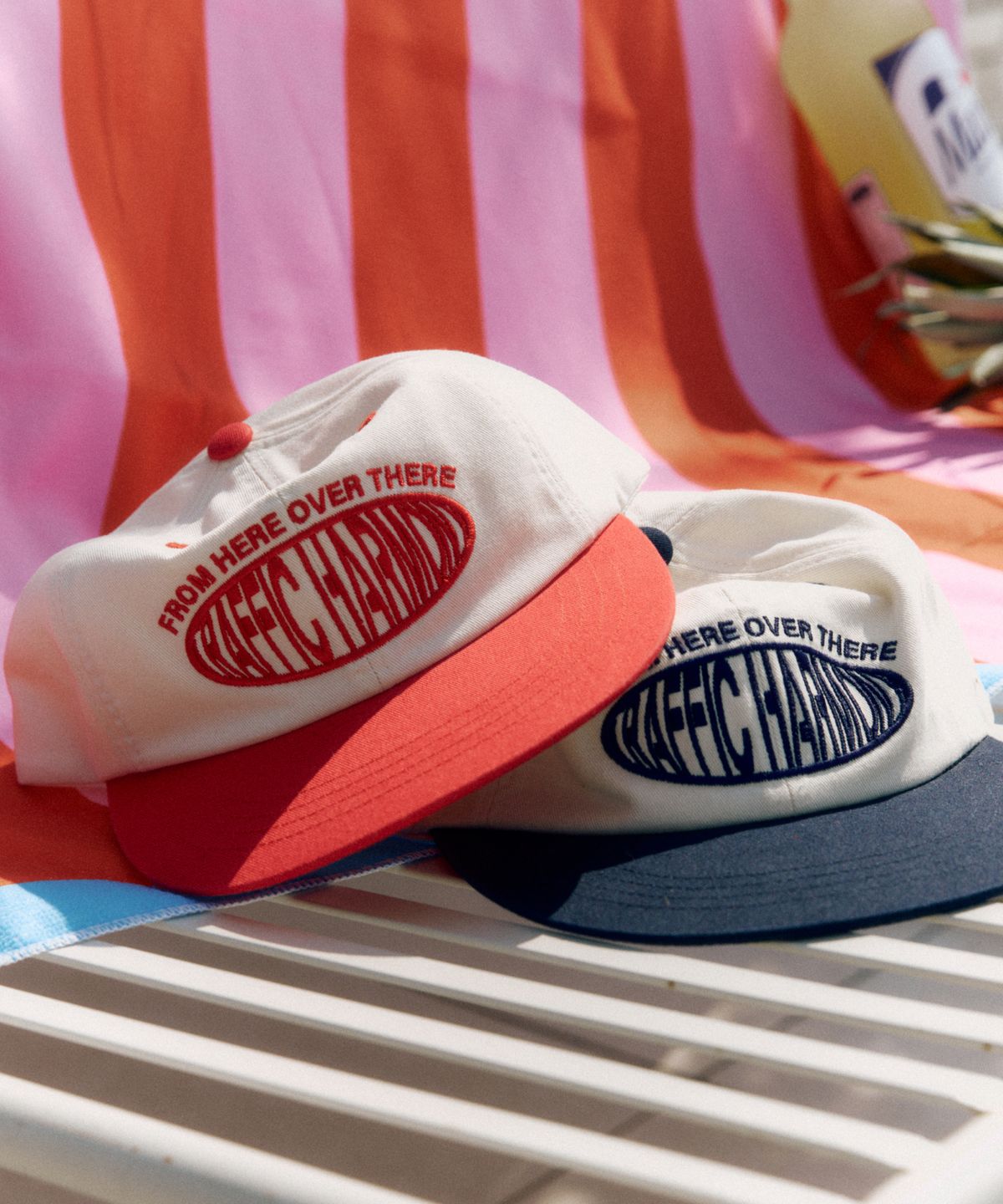 트래픽하모니(TRAFFIC HARMONY) ROUND LOGO TRUCKER HAT_RED