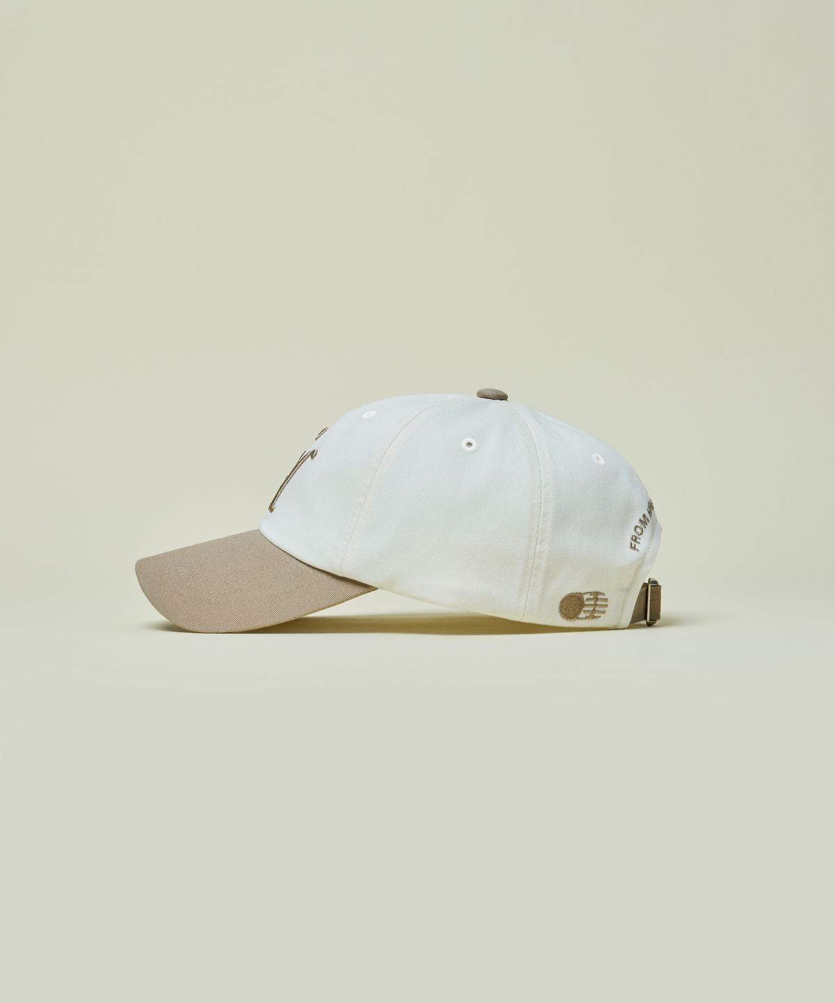 트래픽하모니(TRAFFIC HARMONY) BASIC SHAPE TH LOGO BALLCAP_BEIGE