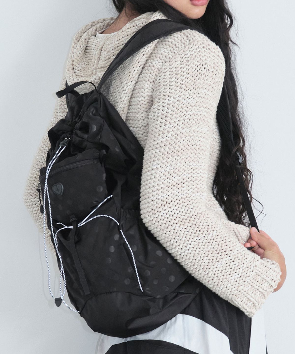 페넥(FENNEC) AIRY POCKET BACKPACK - DOT BLACK