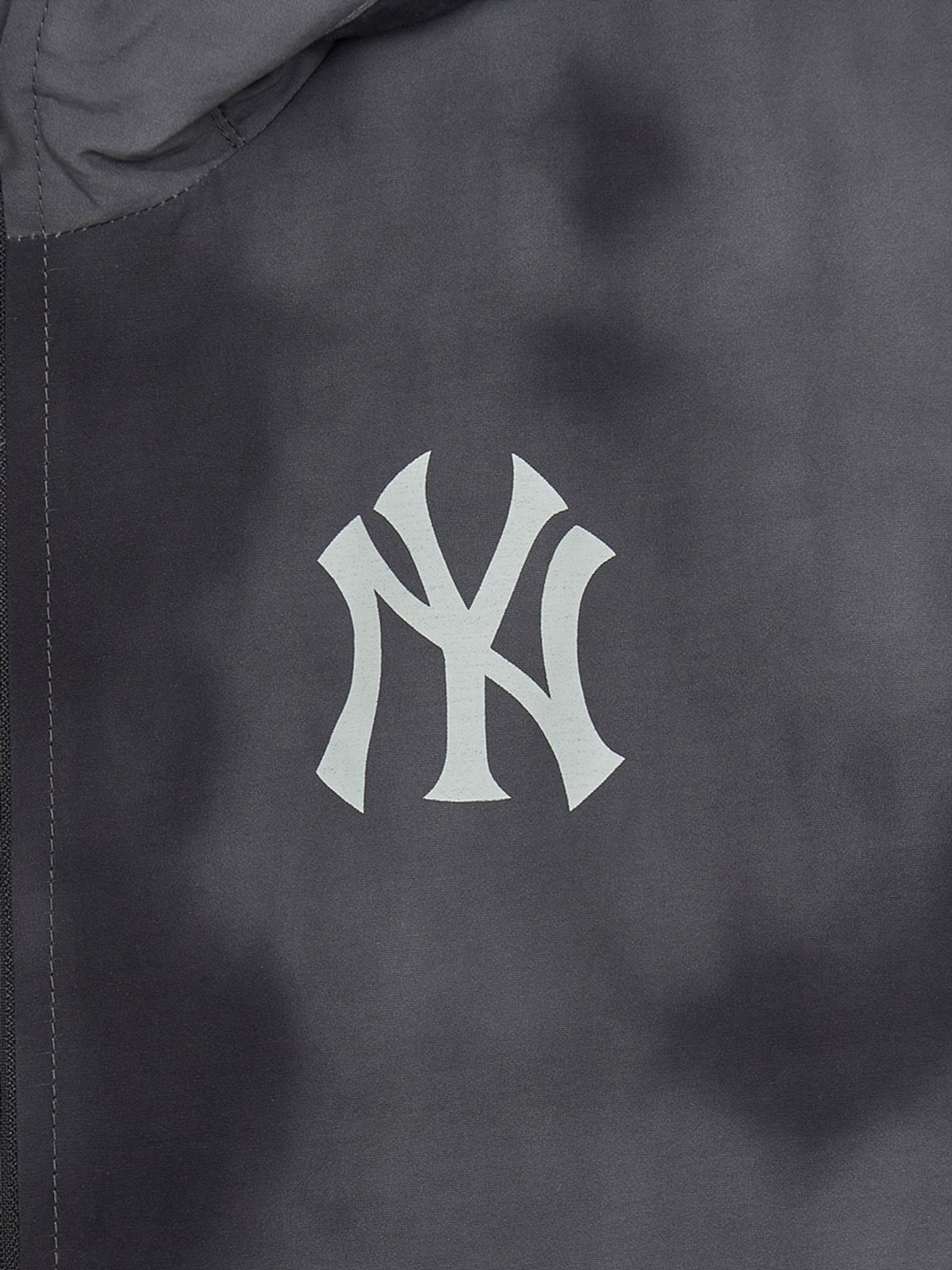 엠엘비 키즈(MLB KIDS) 스트릿 워시드 바람막이 NY (D.Grey)