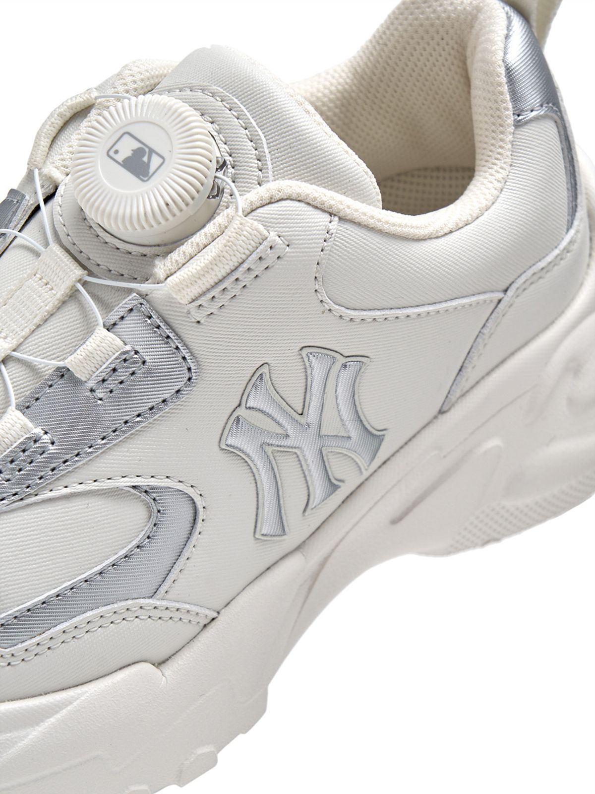엠엘비 키즈(MLB KIDS) 빅볼청키 다이얼 LT NY (White)