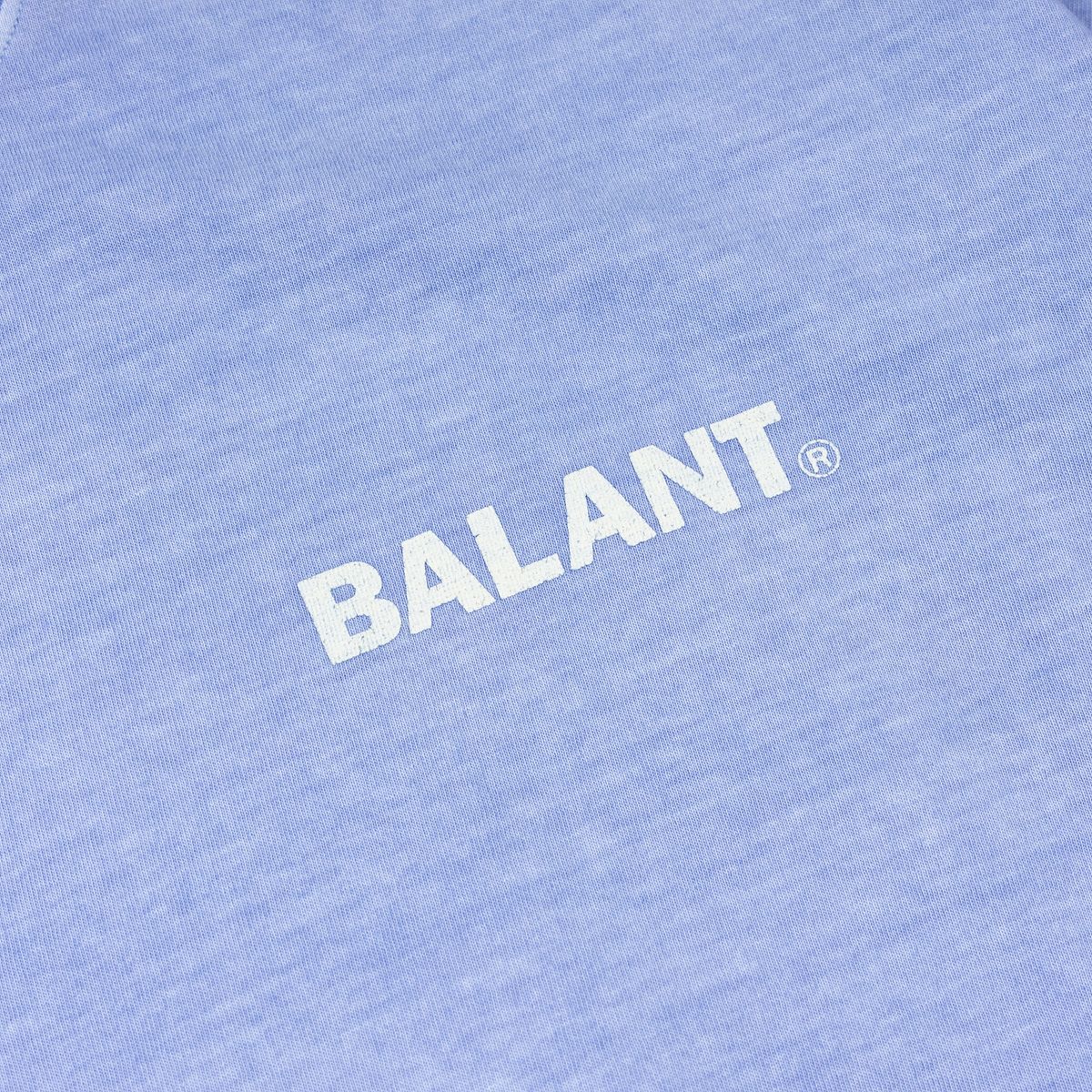 발란트(BALANT) 피그먼트 호프 앤드 패션 티셔츠 - 스카이블루