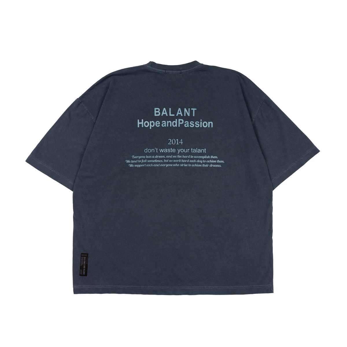 발란트(BALANT) 피그먼트 호프 앤드 패션 티셔츠 - 네이비