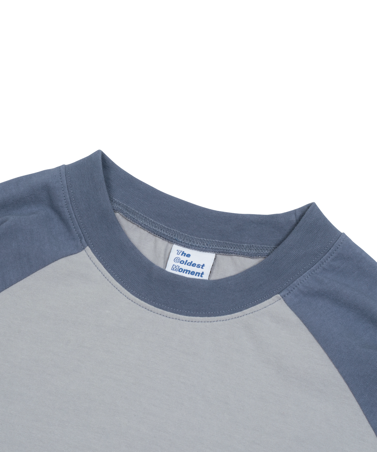 더콜디스트모먼트(THE COLDEST MOMENT) TCM mini logo raglan long sleeve (grey/blue)