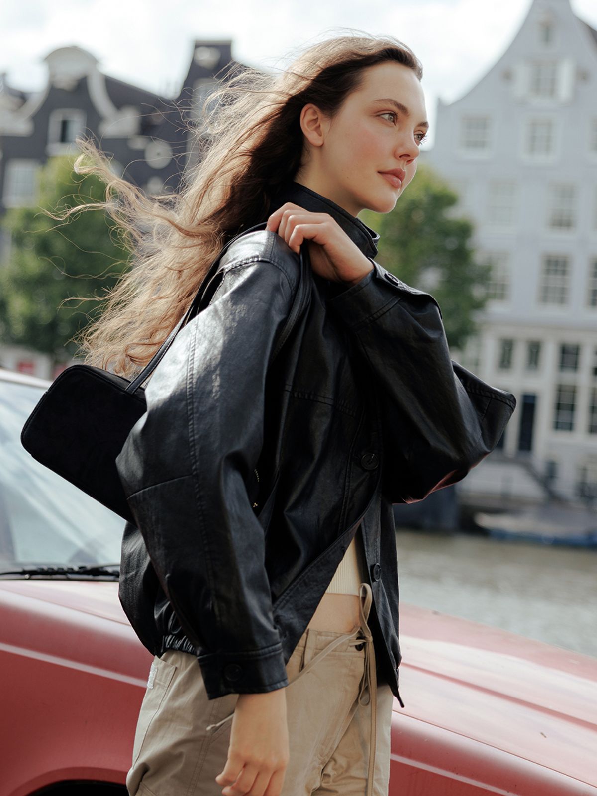 랭앤루(LANGNLU) COPEN Faux Leather High Neck Jacket(코펜)_BLACK