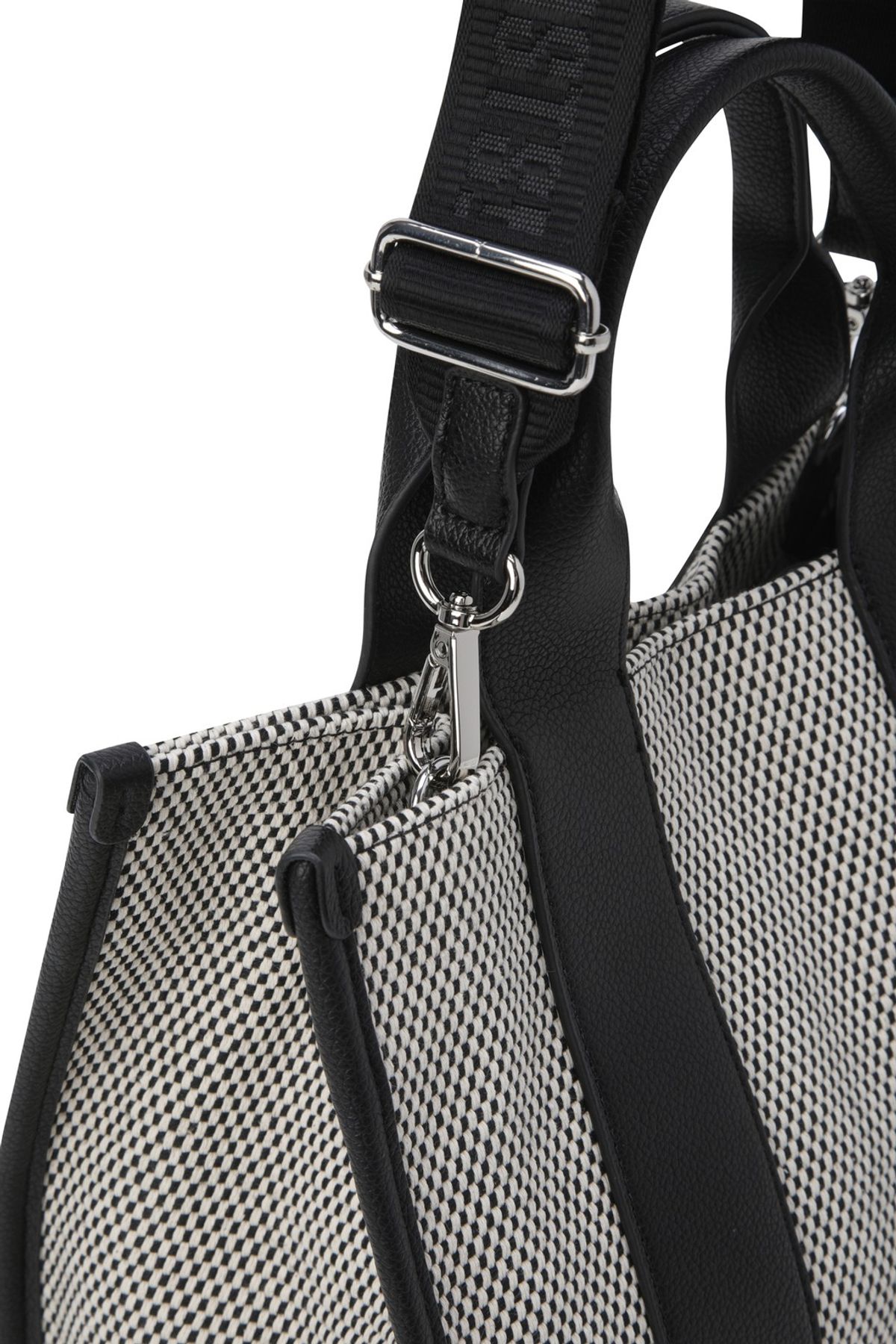 왁(WAAC) Women Tote Bag WGBAX25610BKX