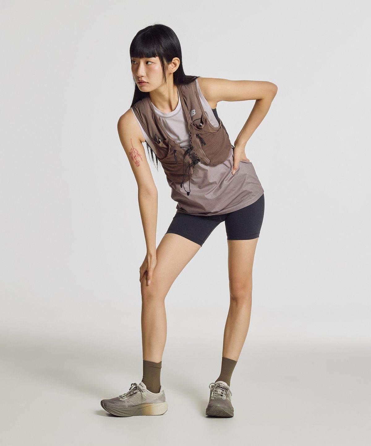 뉴발란스(NEW BALANCE) NBGUG25301 / PF 러닝베스트 (BROWN)
