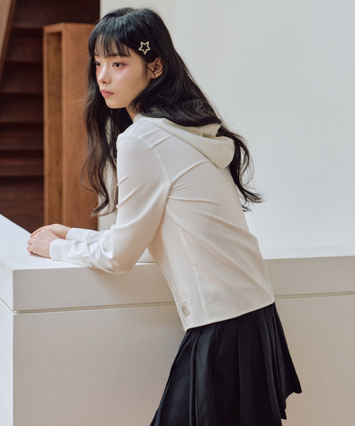 제로플래닛(ZEROPLANET) 베일리 링클 프리 후드 셔츠 [WHITE]