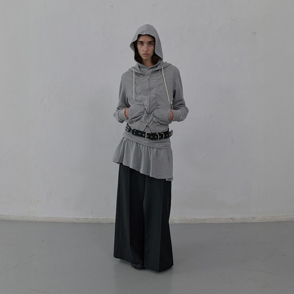 엘씨디씨티엠(LCDC™) SHIRRING DETAIL ZIP-UP HOODIE (MELANGE GREY)