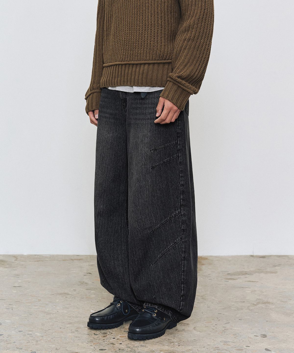 데케트(DECET) [골지데님]Balloon Wide Rib Jeans DCPT067Black