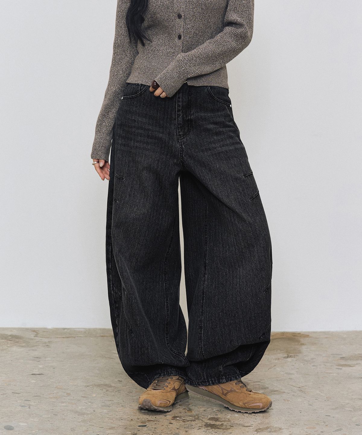 데케트(DECET) [골지데님]Balloon Wide Rib Jeans DCPT067Black