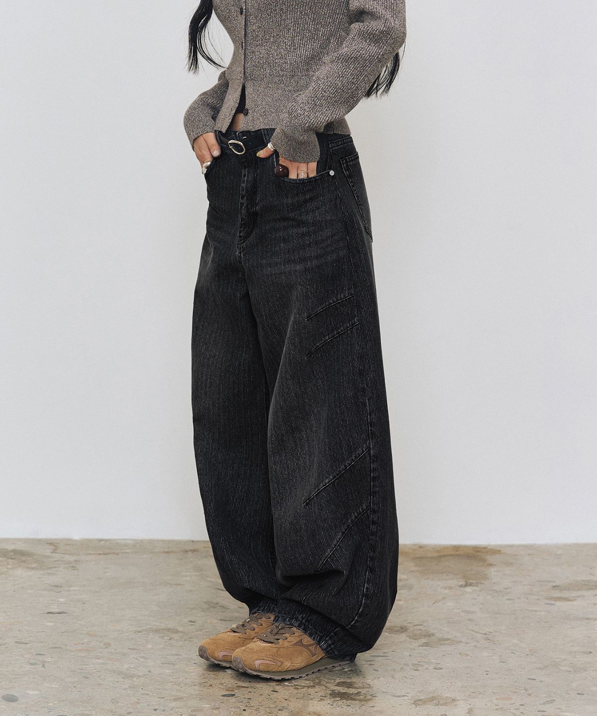 데케트(DECET) [골지데님]Balloon Wide Rib Jeans DCPT067Black