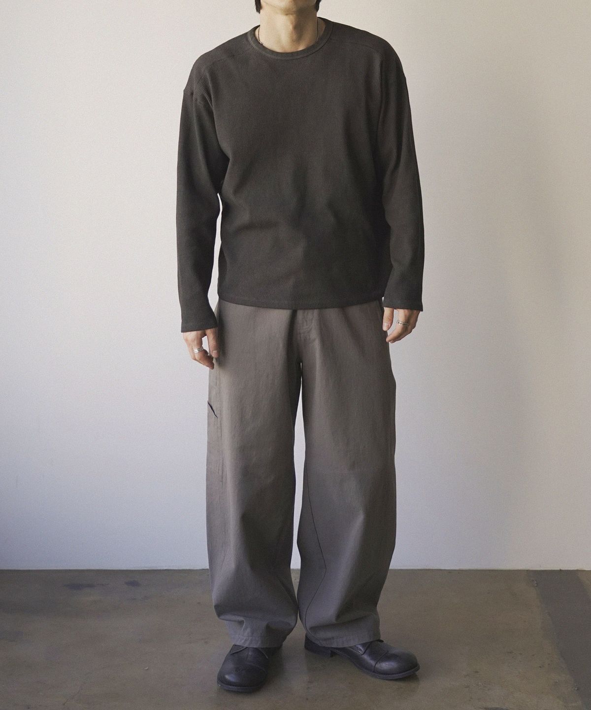 시도(SIIIIDO) FORD SD FRONT LINE CURVED COTTON PANTS #1