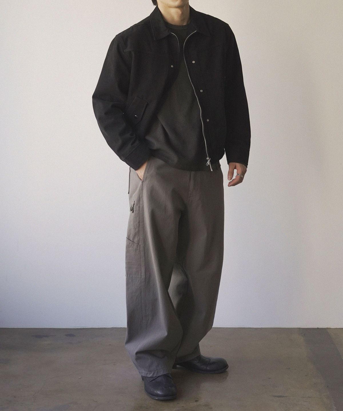 시도(SIIIIDO) FORD SD FRONT LINE CURVED COTTON PANTS #1